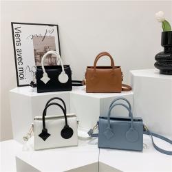 New Designer Handbag Custom Fashionable Contrasting Color Small Square Bag Pu Leather Cross Boy Bag Bolsos De Mujer
