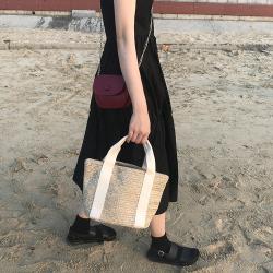 Bolsos New Fashion Ladies Bucket Bag Korean  Straw Woven Magnetic Button Bag Small Fresh Pure Color Handbag