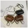 2023 Retro Wholesale Women Handbags Magnetic Button Designer Shoulder Bags Sandwich Zipper Bag Ladies Women Fashion Handbags
