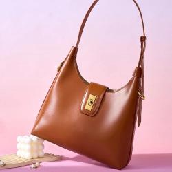 Tote Bag 2024 New Versatile One Shoulder Leather Retro Club Bag