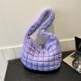 Korean popular bag female 2024 new cloud pleated bag large capacity shoulder armpit personality lightweight female bag