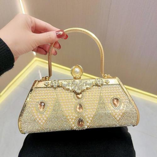Luxury Ladies party pearls clutch bag purses women's dress black clutch bag evening bags metal handle dinner clutch handbags