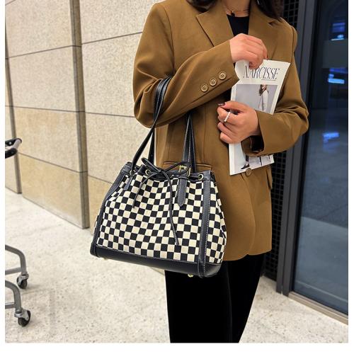 Trendy Ladies  Designer Bags Classic Checkered Pattern Big Tote Messenger PU Leather Handbags Top Handle Satchel Ladies Hobo
