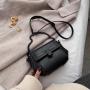 New single shoulder crossbody fashionable and simple retro chain small bag