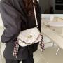 Factory direct wholesale Chains Shoulder Bag Scarves Crossbody Bag Fashionable Messenger Bag