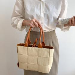 Wholesale Crochet Hand Bag Fashion Women Handbags Ladies Woven Knot Hand Bags Chic Trend Creative Knitted Women's Tote Bags
