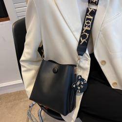 Sacs A Mains Nouvelle Tendance 2022 Women Tote Bags Fashion 2022 Large Capacity Shoulder Crossbody Bag Wholesale Bags Supplier