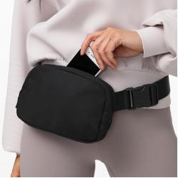 wholesale custom top quality chest sling bag nylon fanny pack fashion casual 4 pocket cross body belt bag with logo