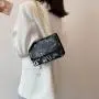 2022 Fashion Personality Versatile Graffiti Printing Small Bags Female Chain Portable Single Shoulder Pu Small Square Bags Whole