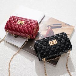 2023 PVC womens handbags and purses Rhombus chain bag small candy bags for ladies girls fashion luxury