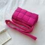 2024 New Product Women's Cross-Body Bag Padded Cotton Soft Shoulder Bag Plain Nylon Women's Fashion Woven Messenger Bag