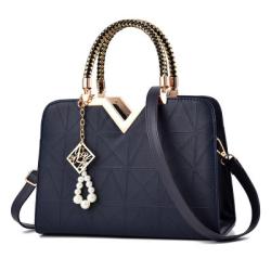 2023 New Fashion Women'S Handbag With Pearl Large Capacity One Shoulder Crossbody Bag Designer Handbag Wholesale