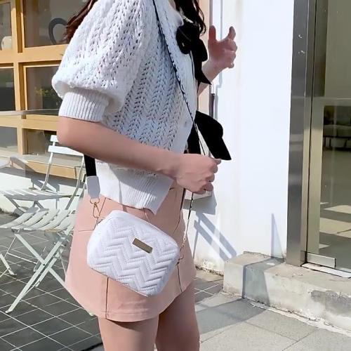 2024 Ladies Korean Wave Pattern Embroidery Bag Fashionable Single Strap Square Bag with Printed Shoulder Foreign Trade