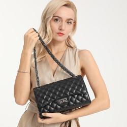 2024 New quilted crossbody bag women's leather shoulder bag with chain fashion clutch bag
