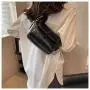 2023 Retro Wholesale Women Handbags Magnetic Button Designer Shoulder Bags Sandwich Zipper Bag Ladies Women Fashion Handbags