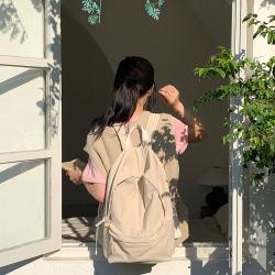 Wholesale school season student schoolbag girl  custom logo casual nylon backpack light simple style backpack women