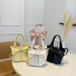 Latest Popular Niche Design Women's Bags New Style Fashion Bowknot Portable Fresh Sweet Bag Summer Mini Casual Bucket Bag