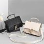 Wholesale women purse 2021 latest ladies handbag Messenger bags ,Young Girls Small handbags Shoulder Women Bag