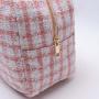 Winter Trend Soft Makeup Cosmetics Pouch Quilted Travel Toiletry Bag Checkered Cosmetic Bag Women Puffy Cosmetic Bag