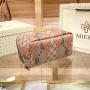 2023 New Summer Fashion Large Capacity Makeup Bag Women's Versatile Western Style Advanced Sense Pillow Bag