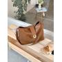 Factory Wholesale High Quality Leather Shoulder Bag Hot Black Classic Bag Lock Magnetic Buckle Ladies Shoulder Bag