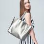 2024 Custom Genuine Leather Shoulder Tote Bag For Women Luxury With Removable Pouch