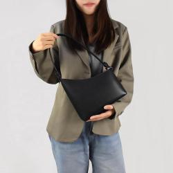 2021 fashion black unique-shaped designer handbags soft pu frame handbags big simple shoulder bags