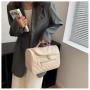 2024 new large capacity wearable makeup bag PU leather comfortable travel women portable high value handbag