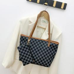 2024 Retro Plaid Handbag New Fashionable Lady's Large Capacity Portable Shoulder Bag Wholesale Two Piece Bag
