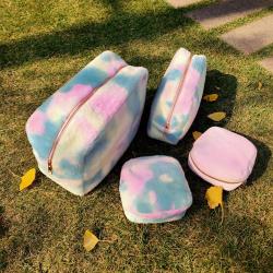 Wholesale Custom Logo Embroidery DIY Letter Patched Fluffy Travel Organizer Terry Cloth Cosmetic Bags Pink Velvet Makeup Bag