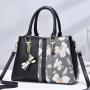 Factory Wholesale Vegan Leather Crossbody Messenger Bag Fashion Purse And Handbag For Women