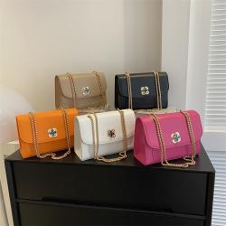 New Fashion Winter Plush Women Handbags China Wholesale Plush Lady Bags 2024 Girl Pure Color Cloud Handbags