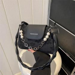Wholesale ladies bags professional manufacturer pendant leather fashion chain handbag