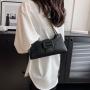 2023 Spring Designer Handbag Wholesale Chains Bag Wholesale Handbag Factory Branded Bag Ladies Women Fashion Handbags