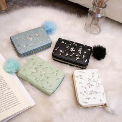 Short Embroidery Card Bag 2024 Ladies Coin Purse New Design Small Bag Female Wholesale Fashion Wallet Coin Purse
