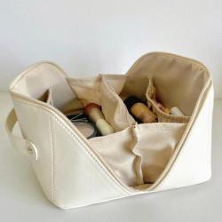 CY006 Hot Sale Organ Pillow Zipper Cosmetic Bag Large Capacity Travel Cosmetic Organizer Portable Handbag PU Waterproof Wash Bag