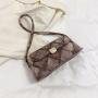2023 New Design Fashion Shoulder Bag Women's Casual Club Bag Women Fashion Thread Lock Handbags