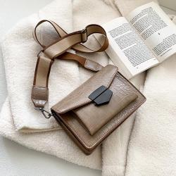 2023 new mini handbags women fashion ins ultra fire retro wide shoulder strap messenger bag purse simple style Crossbody Bags