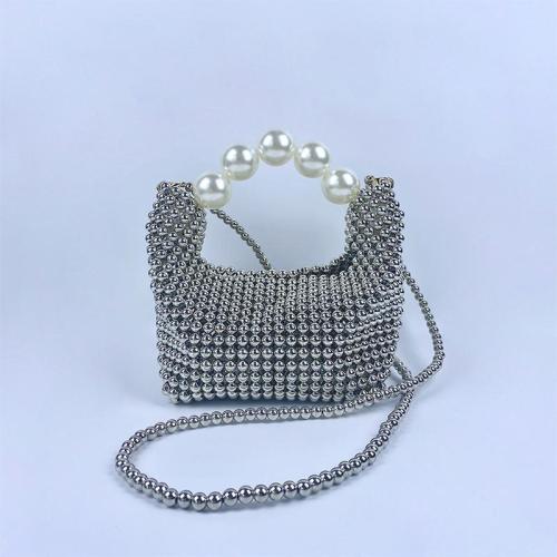 Custom logo French Retro Large Pearl Handle Ladies Woman Acrylic Pearl Beaded Handmade Wedding Clutch Hand Bags