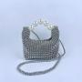 Custom logo French Retro Large Pearl Handle Ladies Woman Acrylic Pearl Beaded Handmade Wedding Clutch Hand Bags