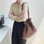 Wholesale women's creative casual rope frilly shopping bag fashion leopard print single shoulder bag nylon patchwork canvas tote