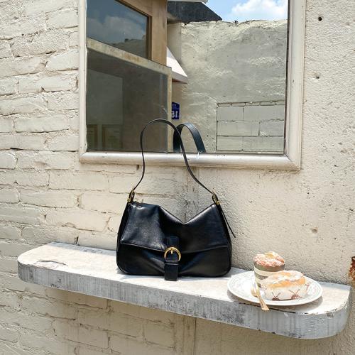2024 Wholesale Women's Hand Bag Flip Soft PU Leather Simple Shoulder Bag Fashion Plain Women's Handbags
