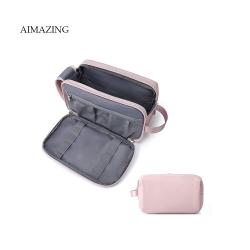 Stylish and Practical Men's Toiletry Bag with Multiple Compartments and Waterproof Lining for Daily Grooming Needs