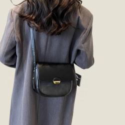 Wholesale retro leisure shoulder bags lady handbag purse fashion chain crossbody bags for women