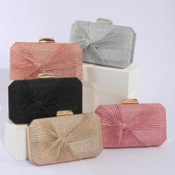 bolsos para mujeres Ladies dinner bag dress pleated banquet clutch niche unique design one shoulder cosmetic bag wholesale