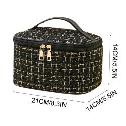 Cosmetic 2024 Large Capacity Travel Makeup Bag Trendy and Stylish Portable Cosmetic Organizer for Ladies