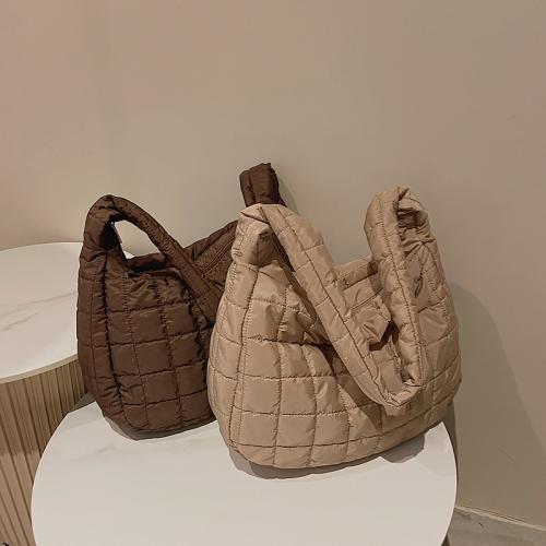 Large Capacity Crossbody Handbag Custom Leather Bag Shoulder Bag With Solid Pattern Polyester Lining Embroidery Decor