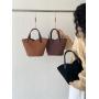 Trendy Design Advanced Handbag Faux suede Decoration Large Capacity Tote Bag   Retro Style Bucket Bag for Women