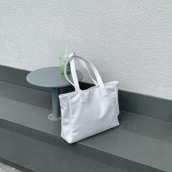 OEM Wholesale Black Simple Soft PU Leather Shoulder Korean Tote Classic Style Large Capacity Shopping Bag