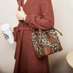 Fashion Winter Messenger Bag Leopard Print Canvas Drawstring Bag Ladies Bucket Tote Handbag Women Office Shoulder Bag Crossbody